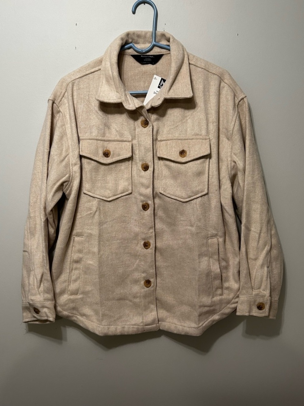 New Women's Shacket Button Up Cream Jacket Size Medium